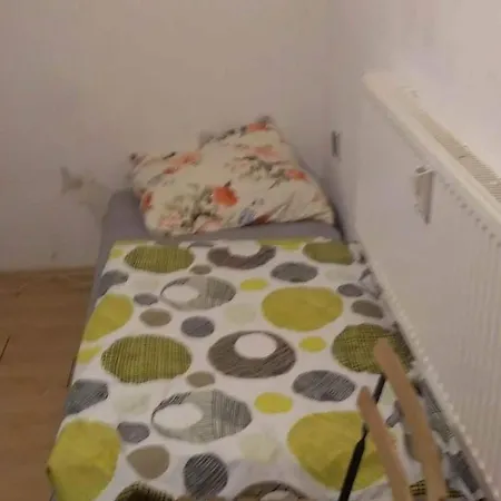 Apartamento Economy Flat 18 Minutes From Vaclavske Namesti Praga