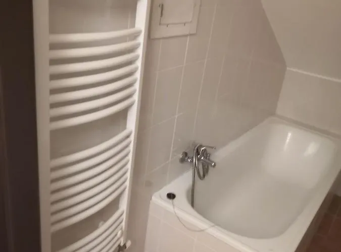 Economy Flat 18 Minutes From Vaclavske Namesti Lejlighed Prag